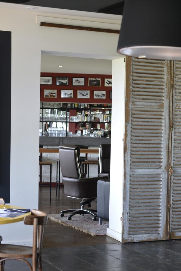 Logis Hotel & Restaurant De L'Aerodrome De La Baie De Somme Buigny-Saint-Maclou Zewnętrze zdjęcie